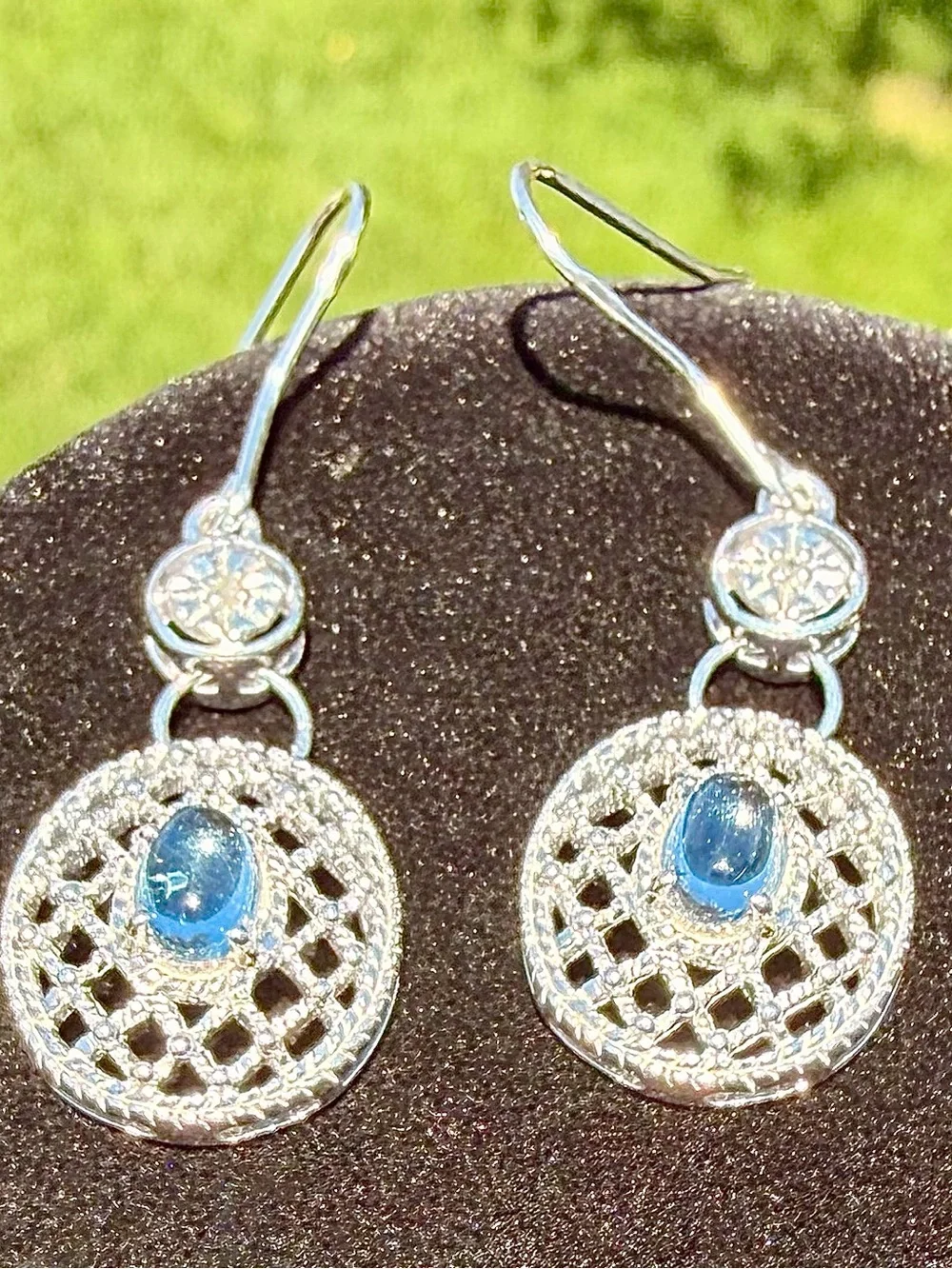 Sterling Silver Sky Blue Topaz & Diamond Necklace Earring Set NWT
